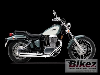 2013 Suzuki Boulevard S40 photo